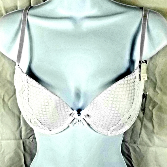 Marilyn Monroe Other - Marilyn Monroe Light Lift Bra Size 34C